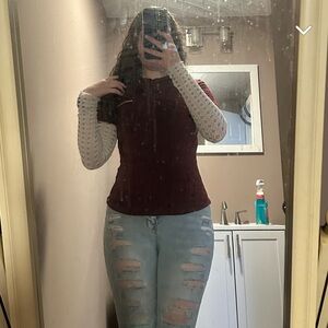 Maroon size medium form fitting stretchy shirt